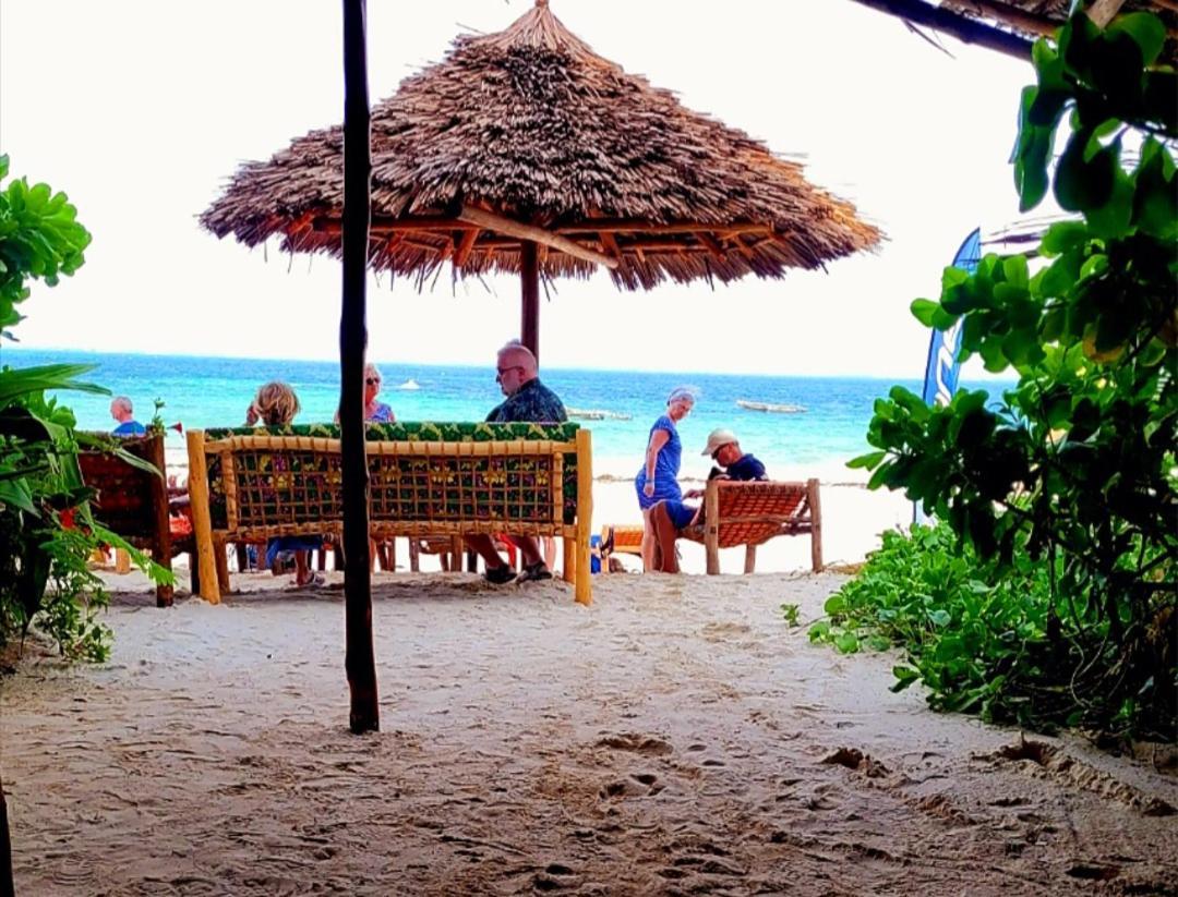 Sipano Beach Lodge Kiwengwa Kiwengwa  Bagian luar foto