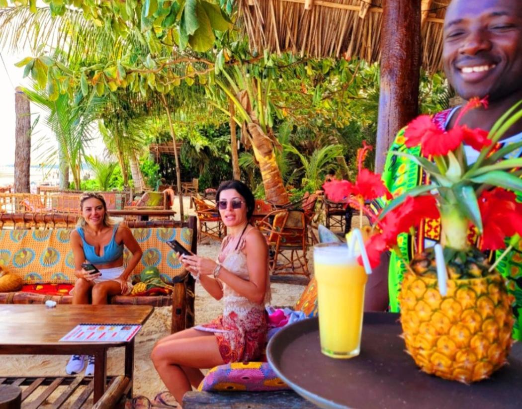 Sipano Beach Lodge Kiwengwa Kiwengwa  Bagian luar foto